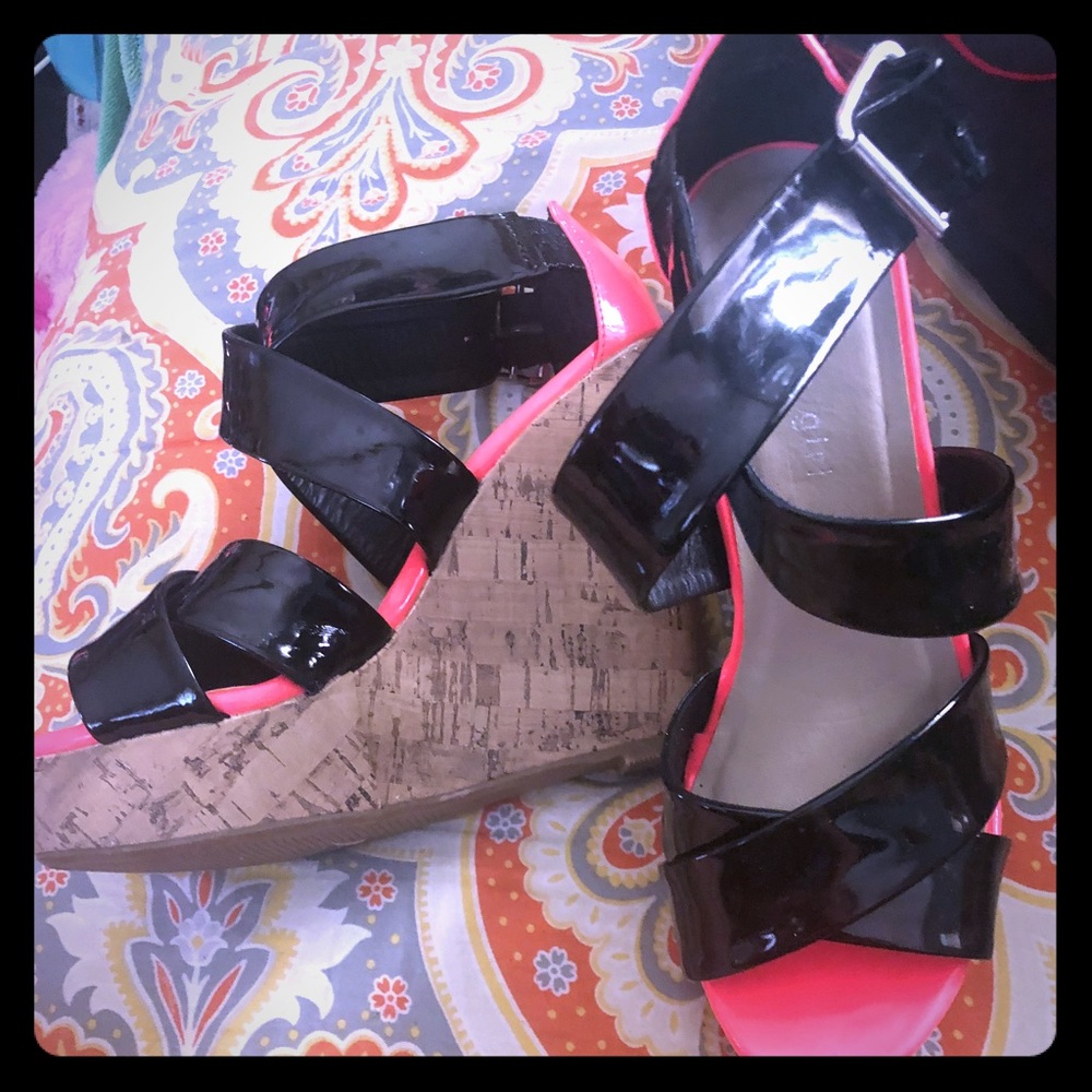 Madden girl wedges